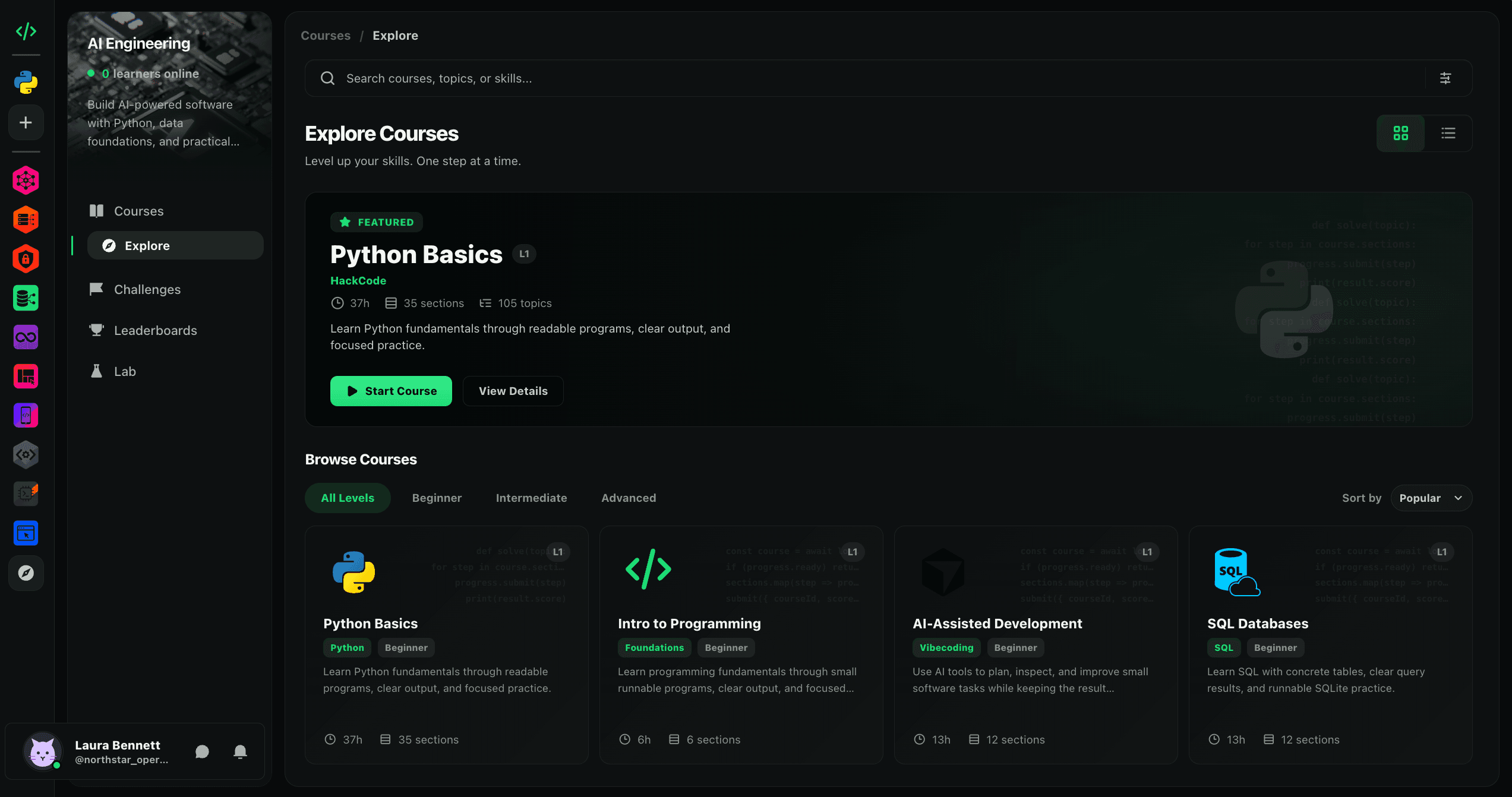 HackCode community space with its course catalog, navigation, and live learner presence